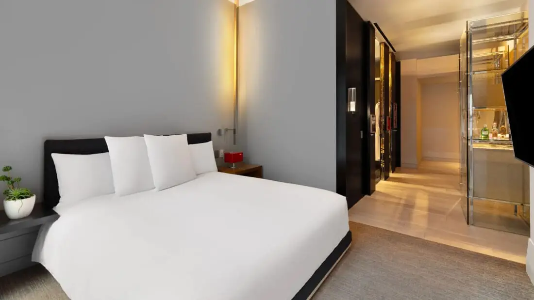 Andaz 5th Avenue - King Bed Room