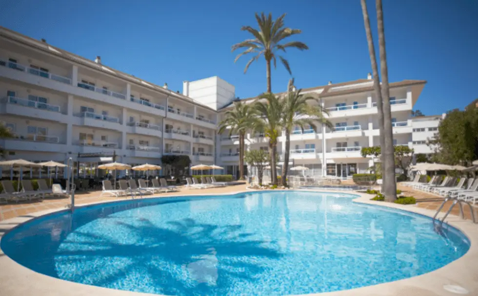 grupotel mallorca pool