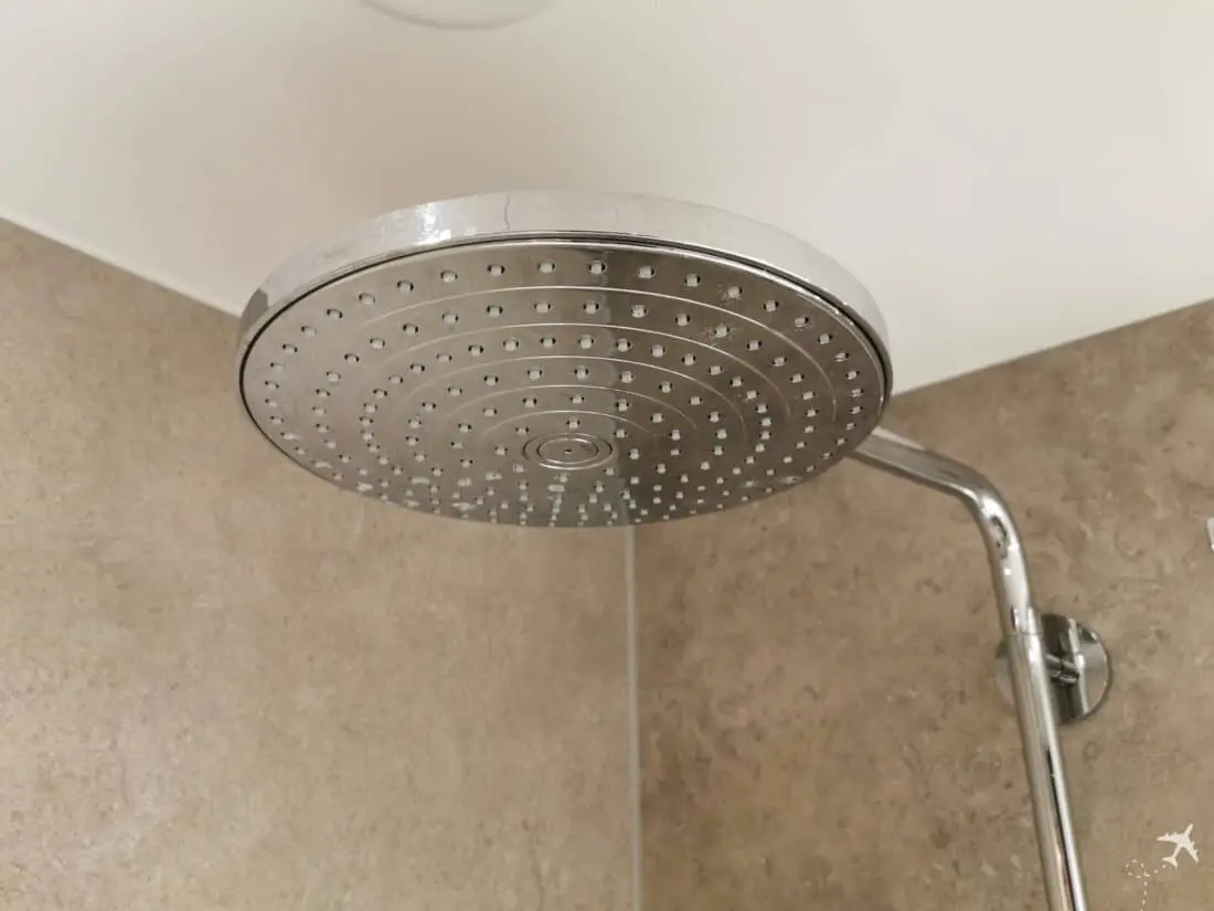 Hyperion Muenchen Regenschauerdusche 1