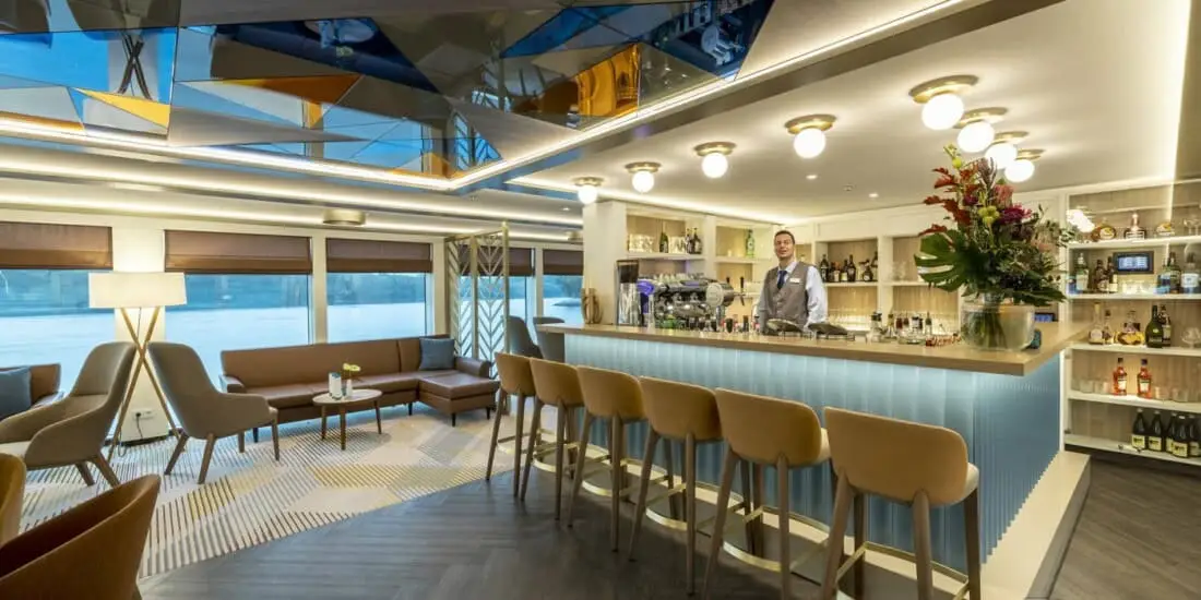 MS Antonia - Bar