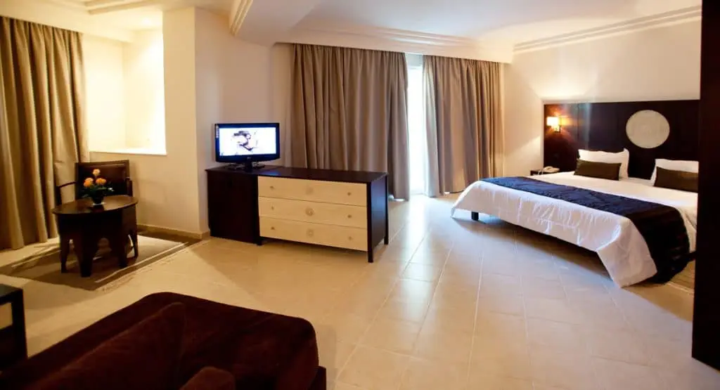 alhambra zimmer