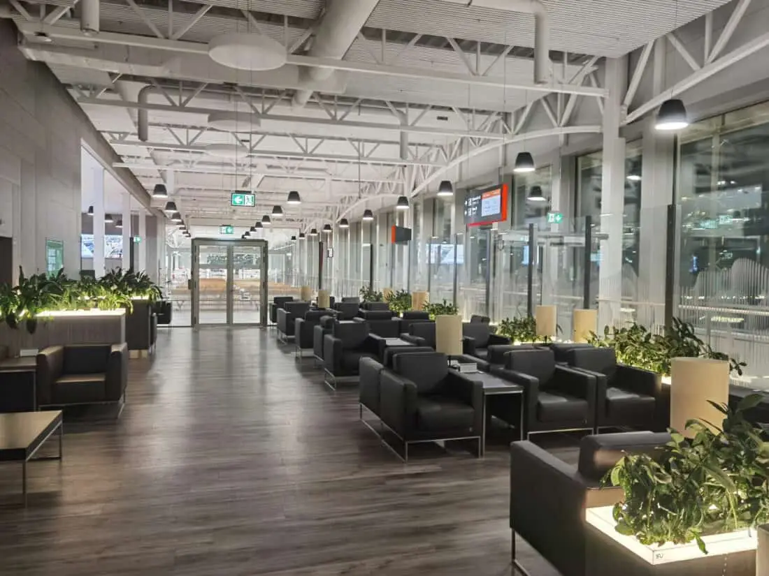 Business Lounge Tallinn Hafen Sitze