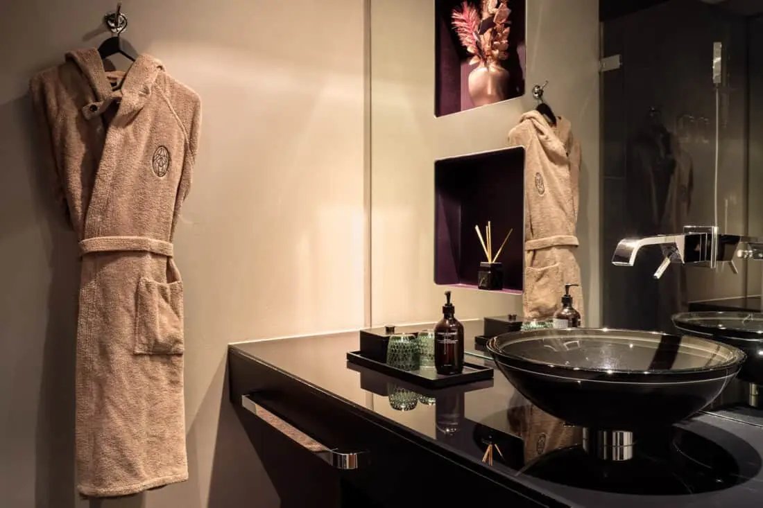 Roomers Frankfurt - Badezimmer