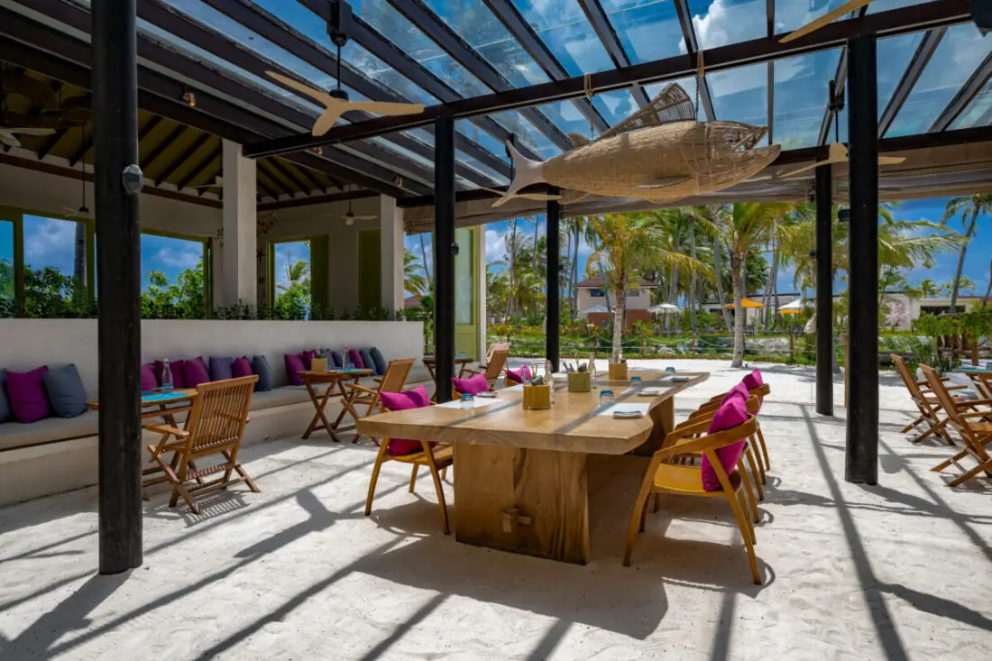 OBLU Xperience Ailafushi Outlets and Dining Element X Seating 03 