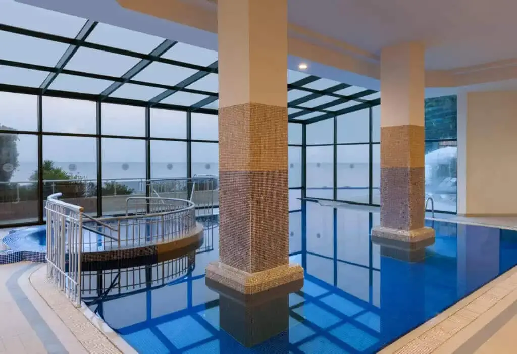 Aska Just in Beach Hotel 6