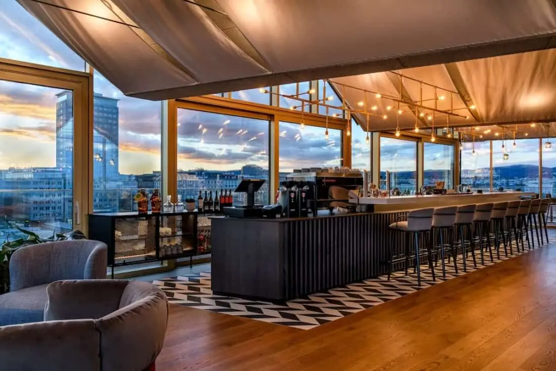 Radisson Red Vienna - Istros Rooftop-Bar