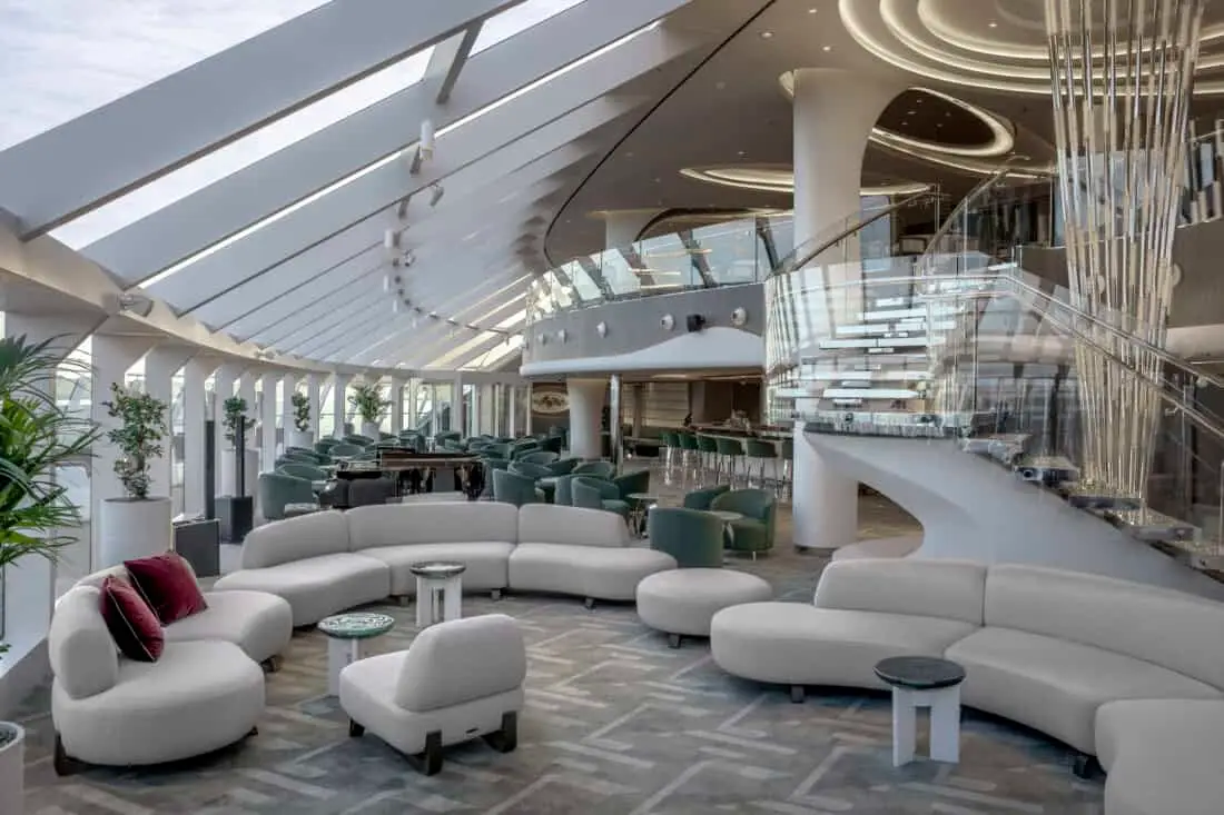 MSC World Europa - Top Sail Lounge