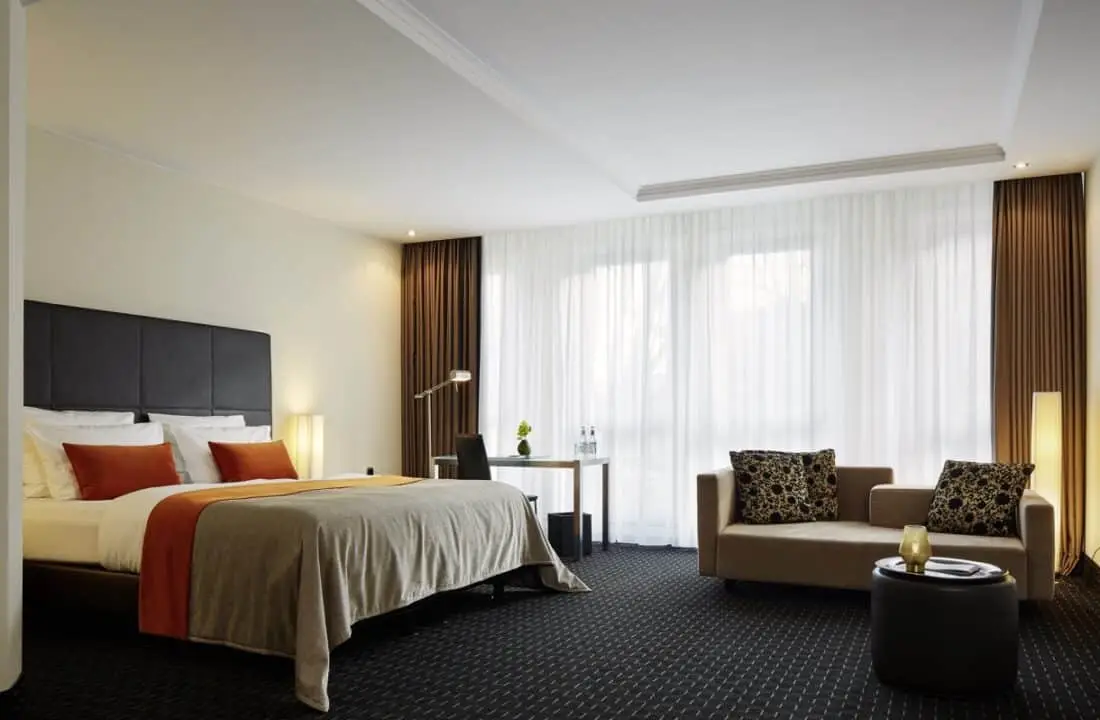 zimmer boston hotel