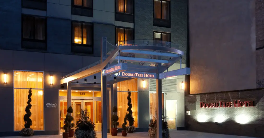 hiltonchelseanyaussen