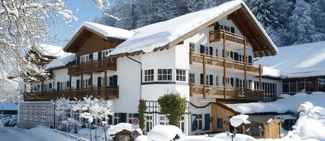 berghotel aussen neu