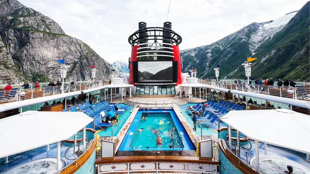 Disney Wonder - Poolbereich