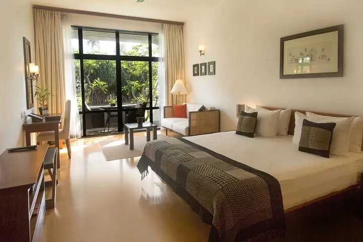 Deluxe Room Blue Water Sri Lanka