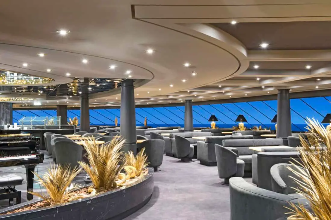 MSC Preziosa - Yacht Club Top Sail Lounge