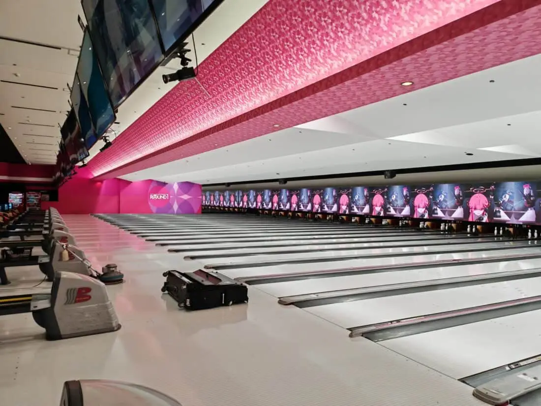 Round1 Bowling