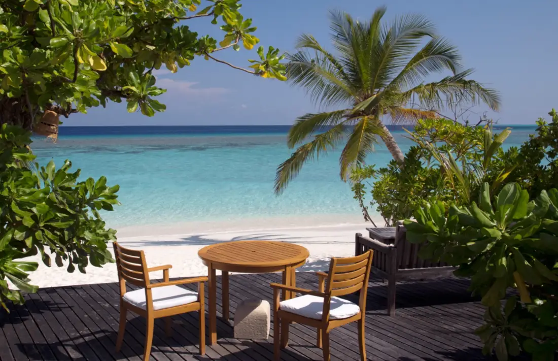 cocomalediven beachbar