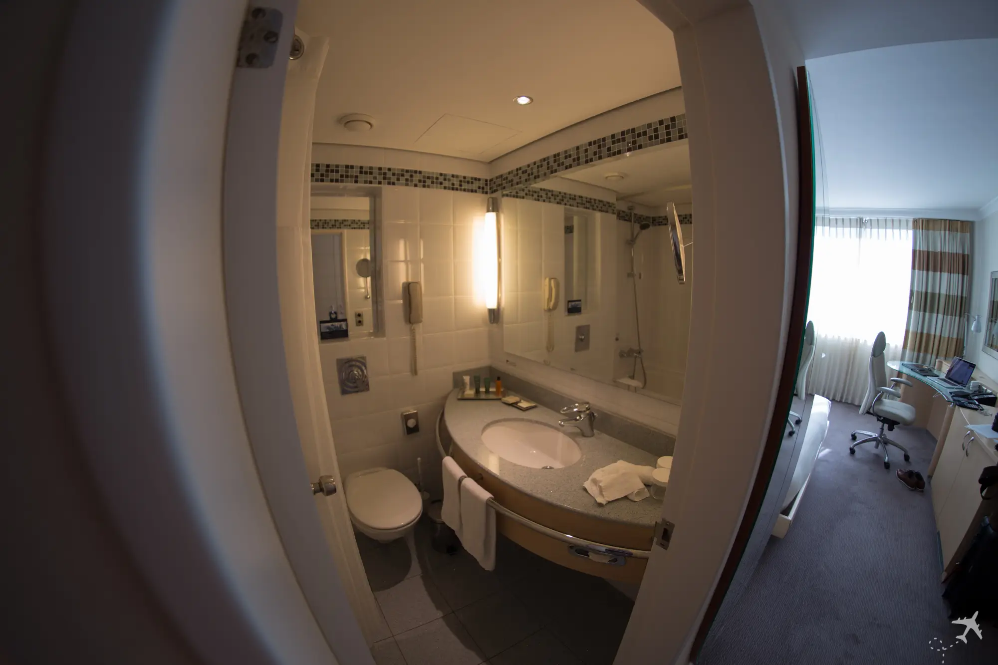 Hilton Düsseldorf Zimmer Bad