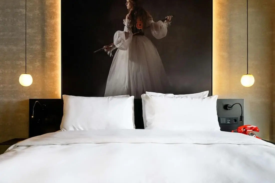 Radisson Red Vienna - Standardzimmer zum Innenhof 2