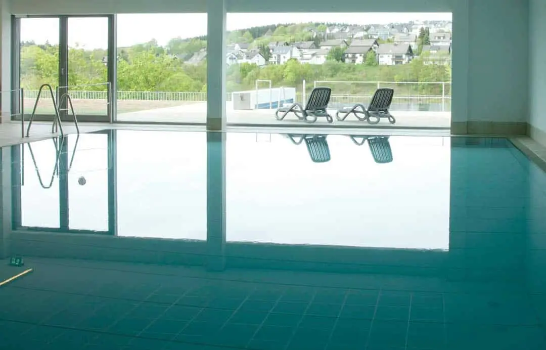 wellness hotel sauerland pool