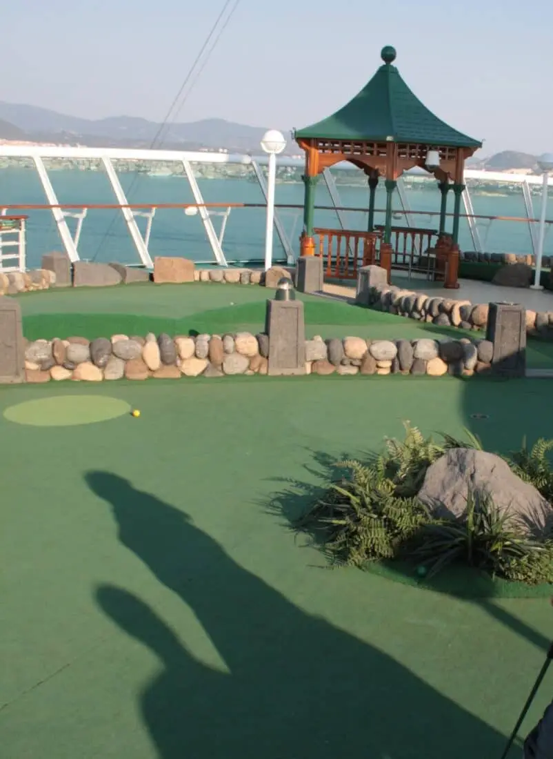 Mariner otS Minigolf