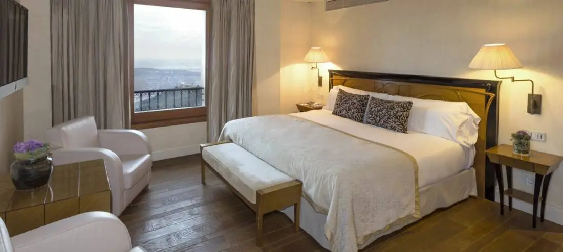 Gran Hotel La Florida - Deluxe King Room (2)