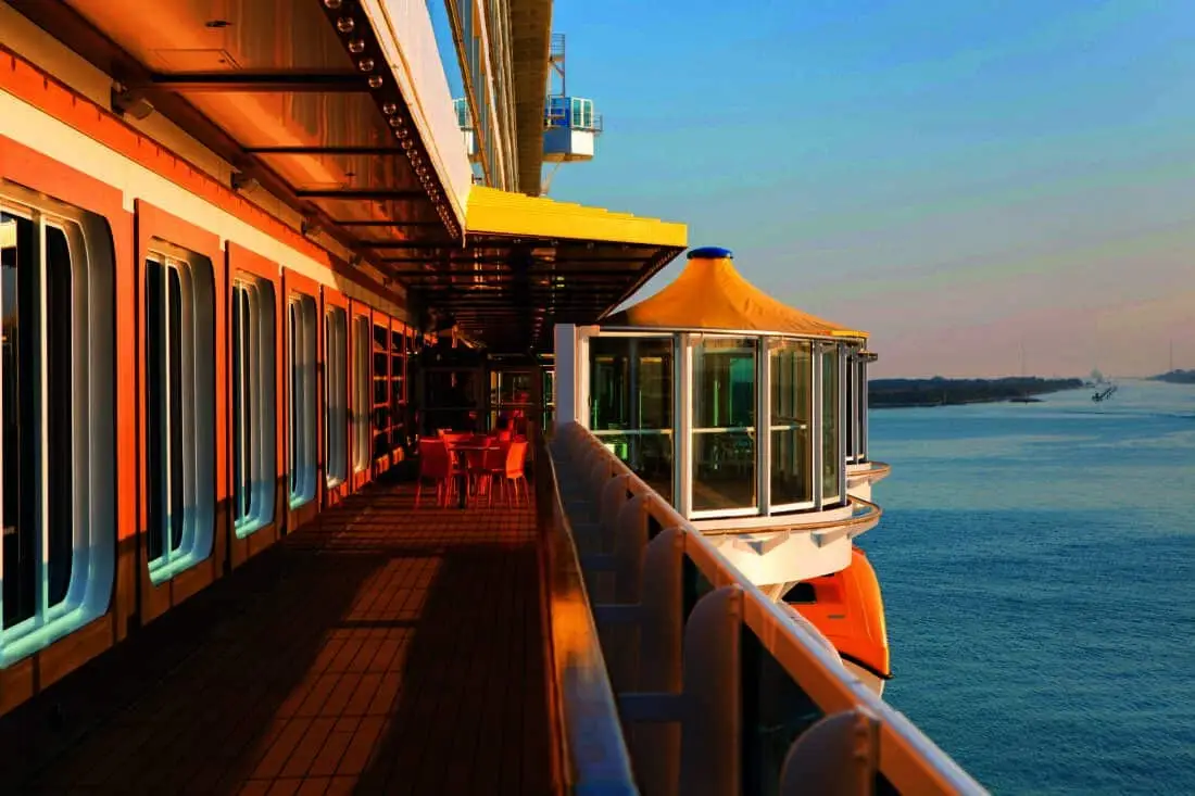 Costa Diadema Mitteldeck
