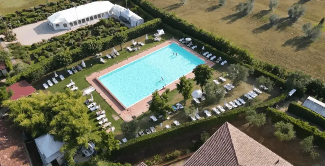 villa cappugi pool