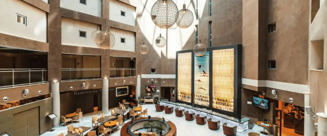lobby hilton olbia