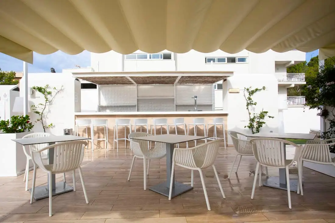 Hotel BQ Bulevar Peguera - Chill-out-Bereich mit Bar