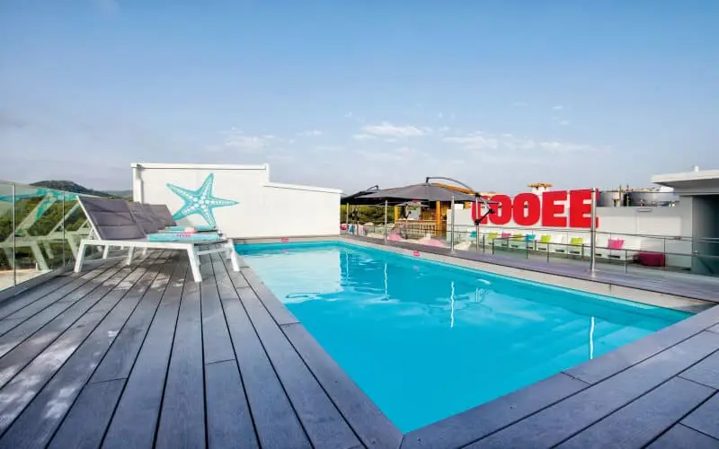 roof top pool cooee