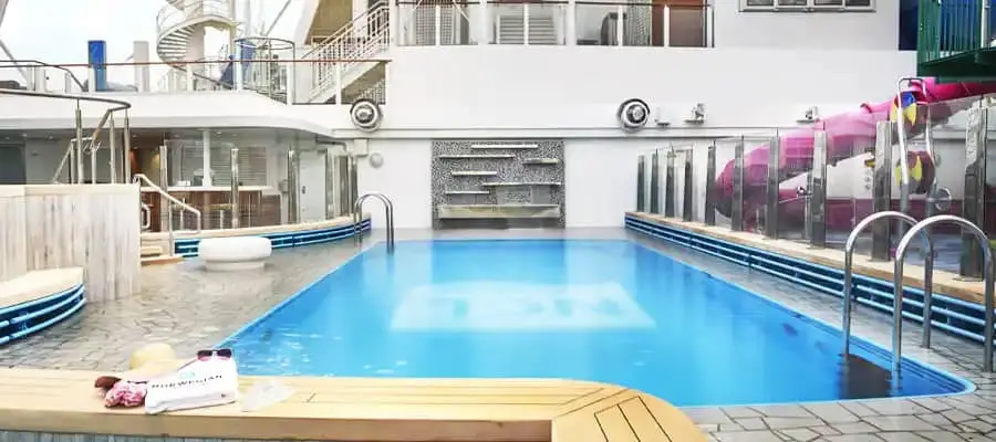 norwegian joy pool