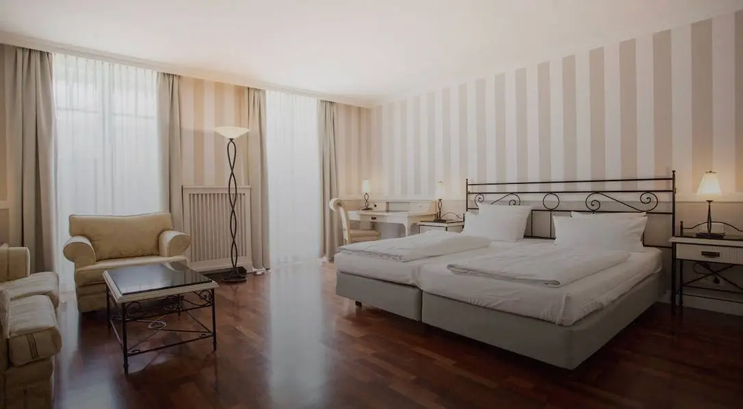 Hotel Vier Jahreszeiten - Doppelzimmer Deluxe