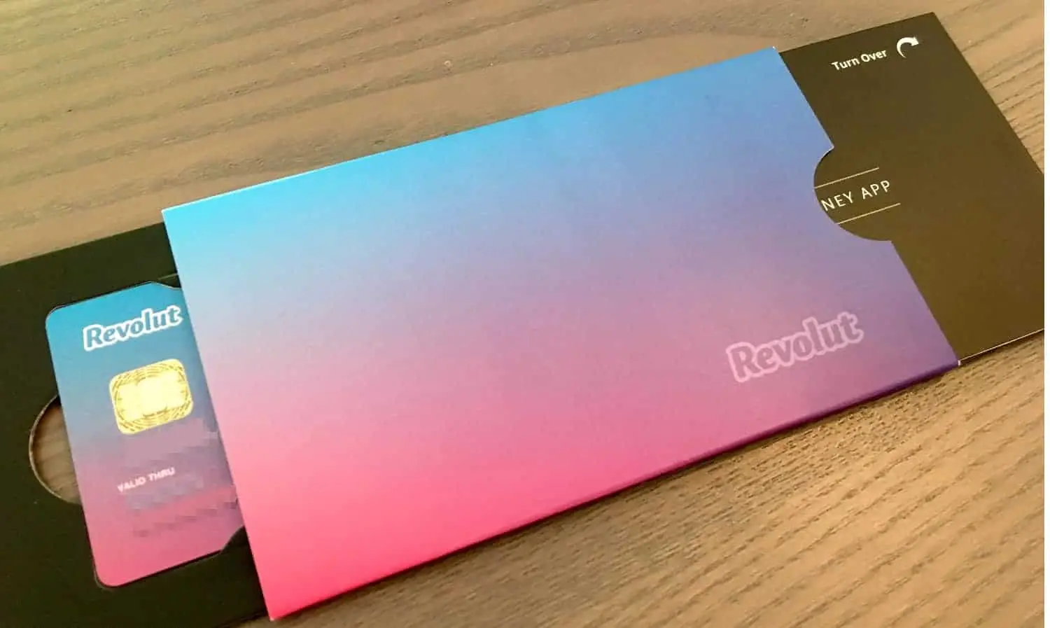 Revolut Unboxing