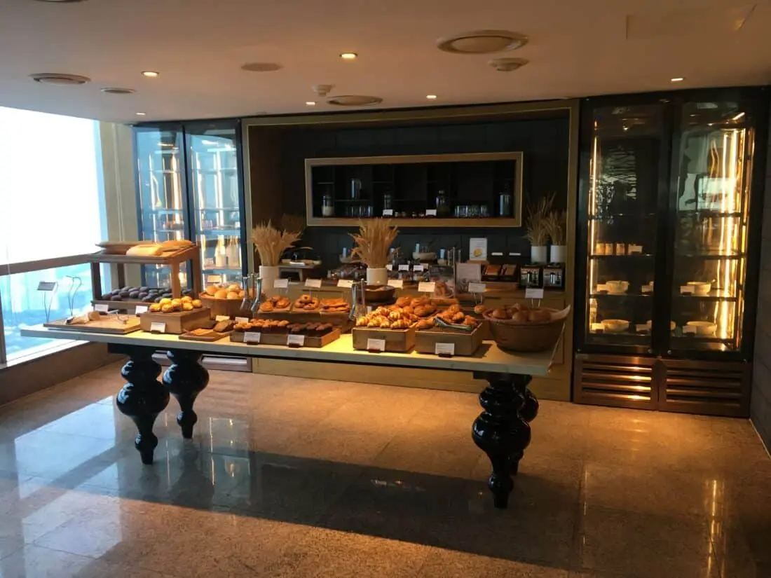 InterContinental Hanoi Fruhstuck Gebaeck