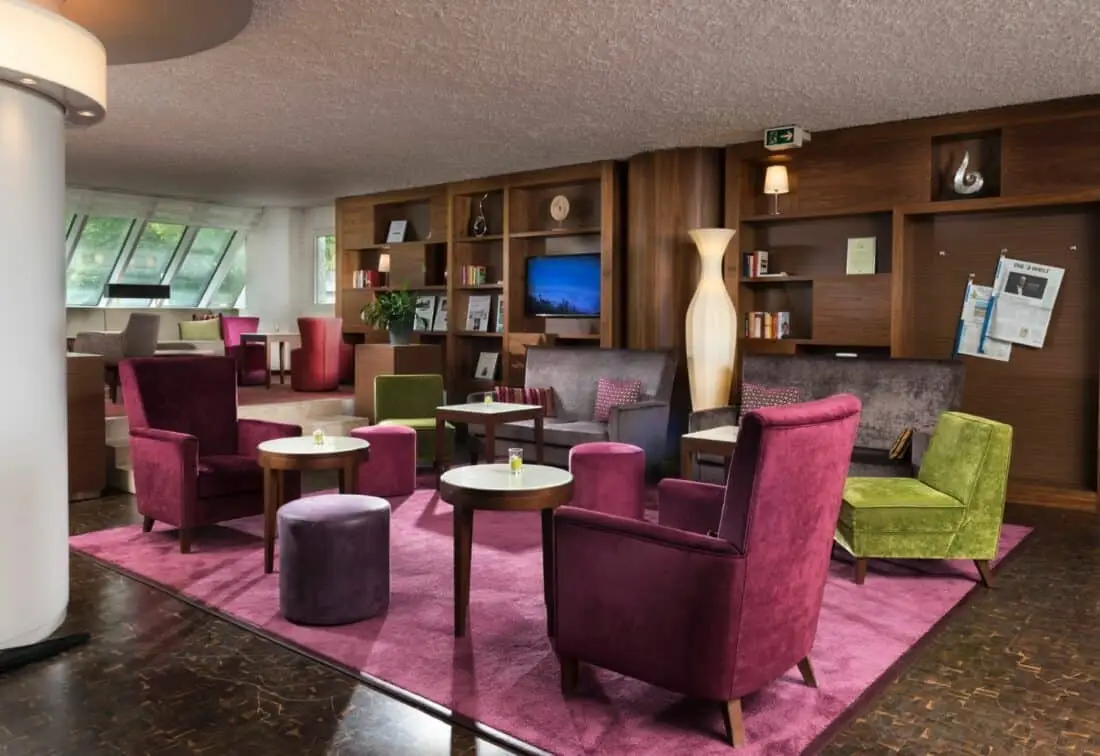1 30033 Best Western Premier Parkhotel Bad Mergentheim Hotel Motive Lobby