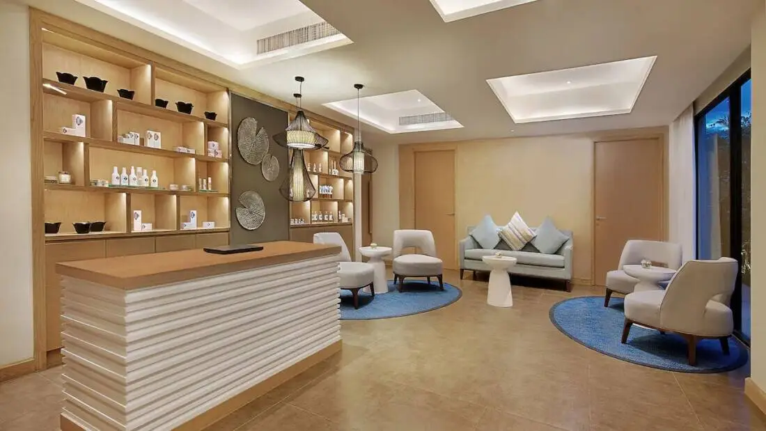 Hyatt Regency Phuket Resort P132 Nahm Spa Reception.16x9