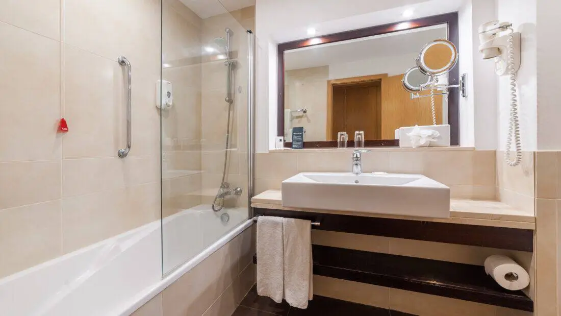 tui blue madeira gardens double room seaview typ2 bathroom