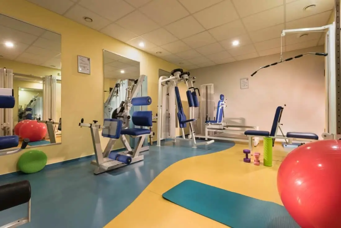1 30049 Best Western Premier Parkhotel Bad Mergentheim Hotel Motive Freizeiteinrichtungen Fitnessraum Hotel Motive Freizeiteinrichtungen Wellness