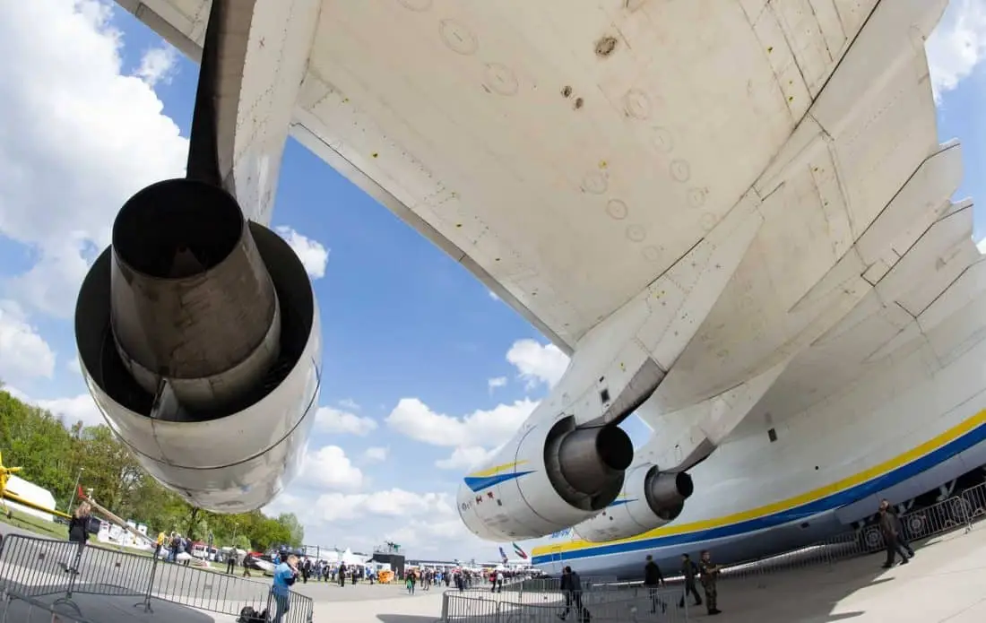 Antonov An-225-225 Triebwerke