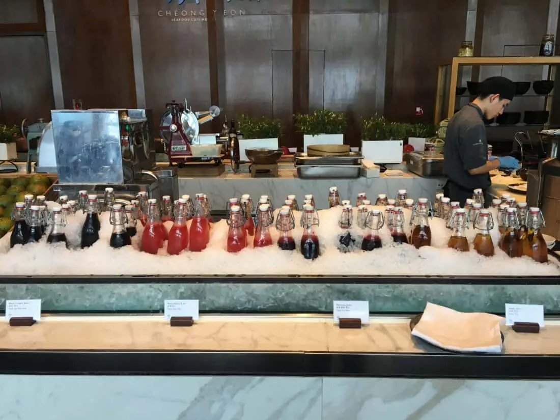 InterContinental Hanoi Fruhstuck Fruchtsaefte
