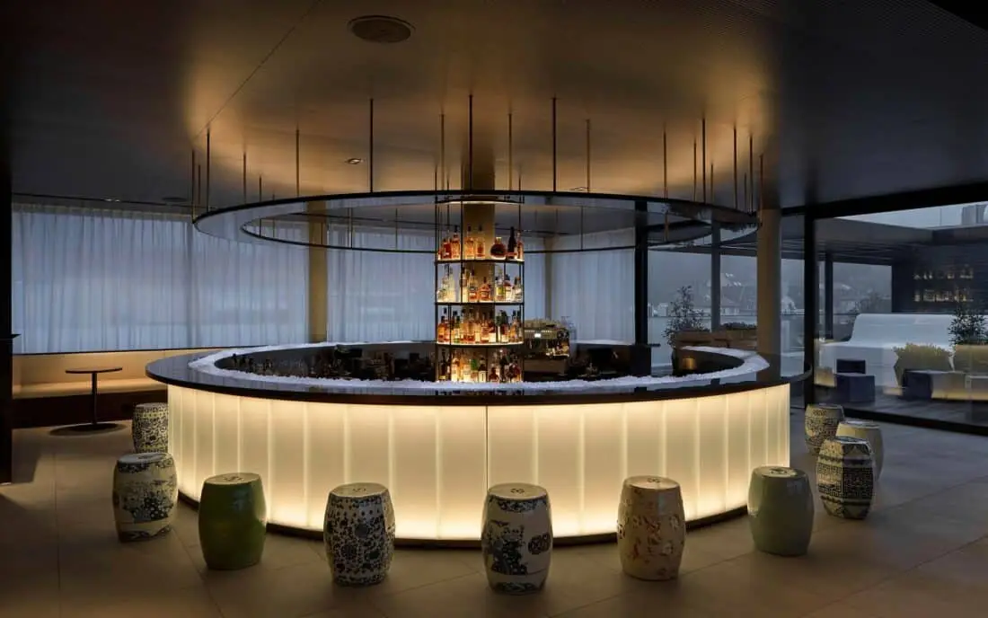 roomers badenbaden rooftop bar1