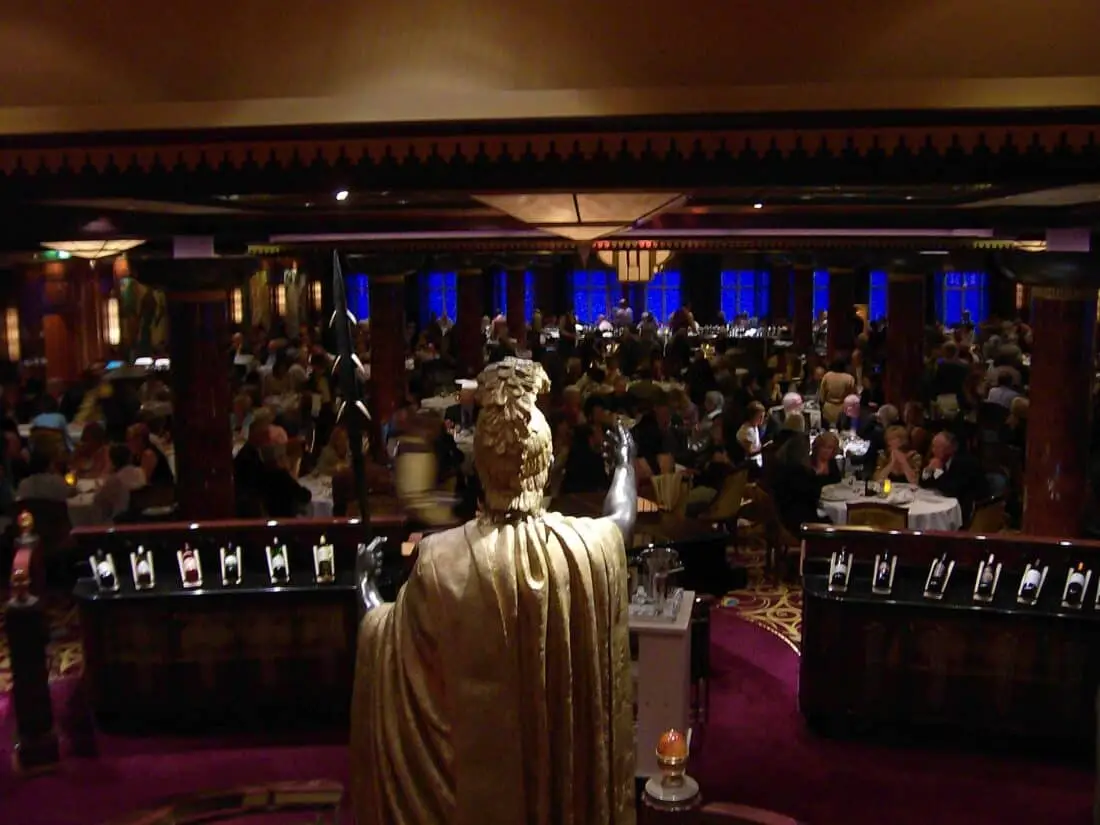 NCL Jade Speisesaal Grand Pacific
