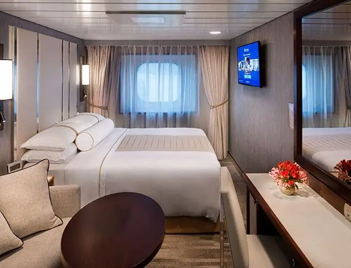 club oceanview stateroom 2019 700x534