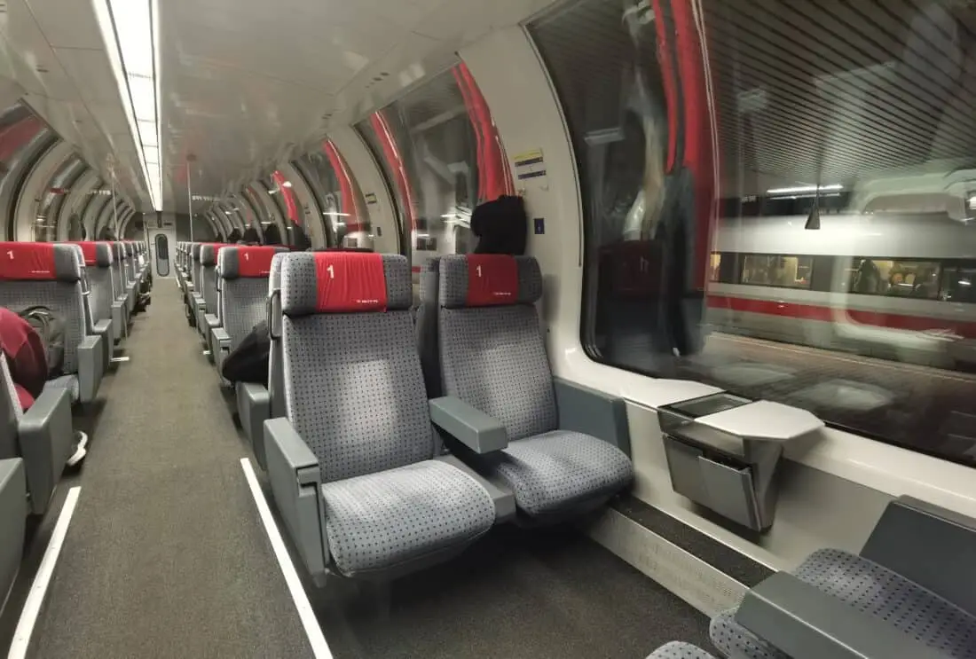 SBB Panoramawagen innen