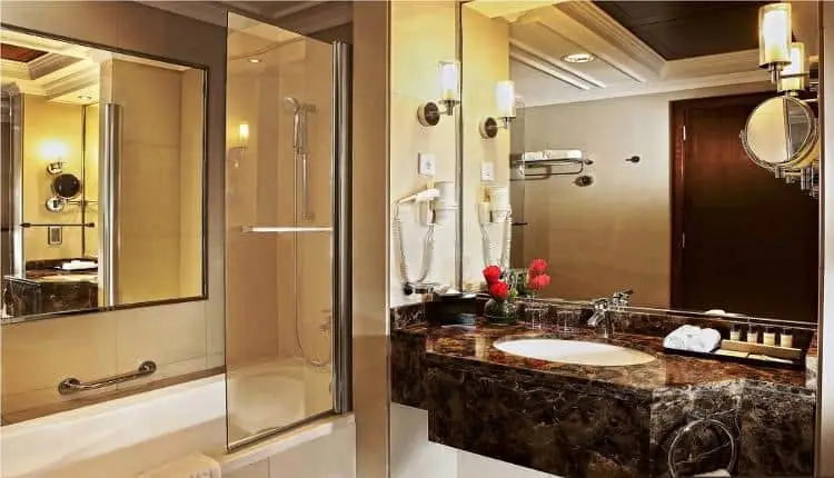park regis dubai bad