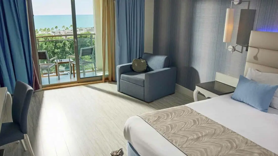 masmavi zimmer