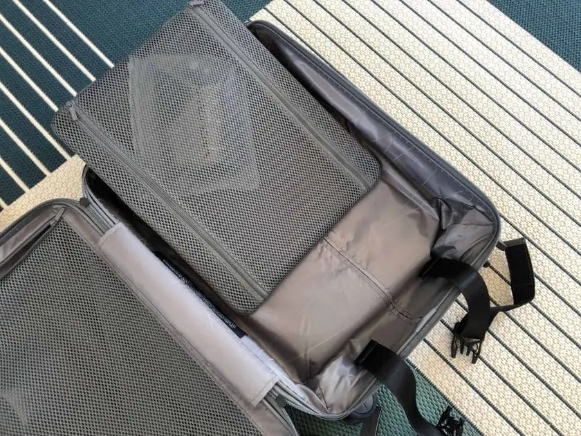 Horizn Studios Model M5 Innen Packhilfe offen