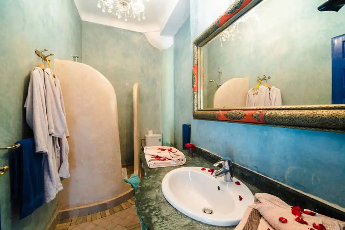 jasmine bath riad cesar