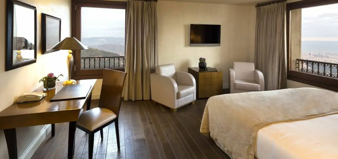 Gran Hotel La Florida - Deluxe King Room