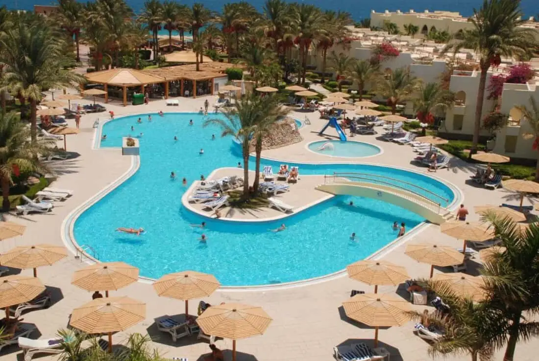 Palm Beach Resort - Poolbereich