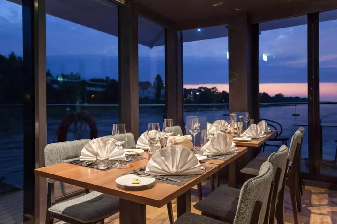 nickoSPIRIT Restaurant Marios Grill